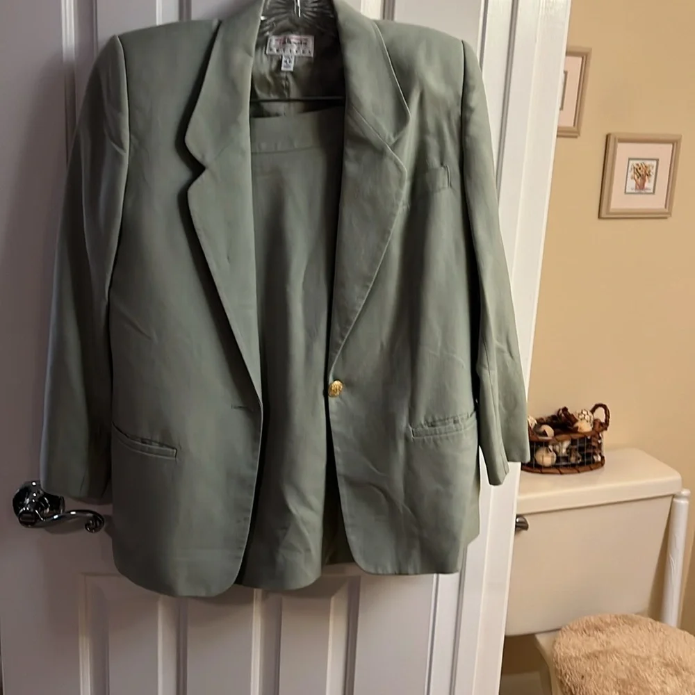 Vintage Talbots Classic Seafoam Green Blazer and Skirt - Picture 1 of 4